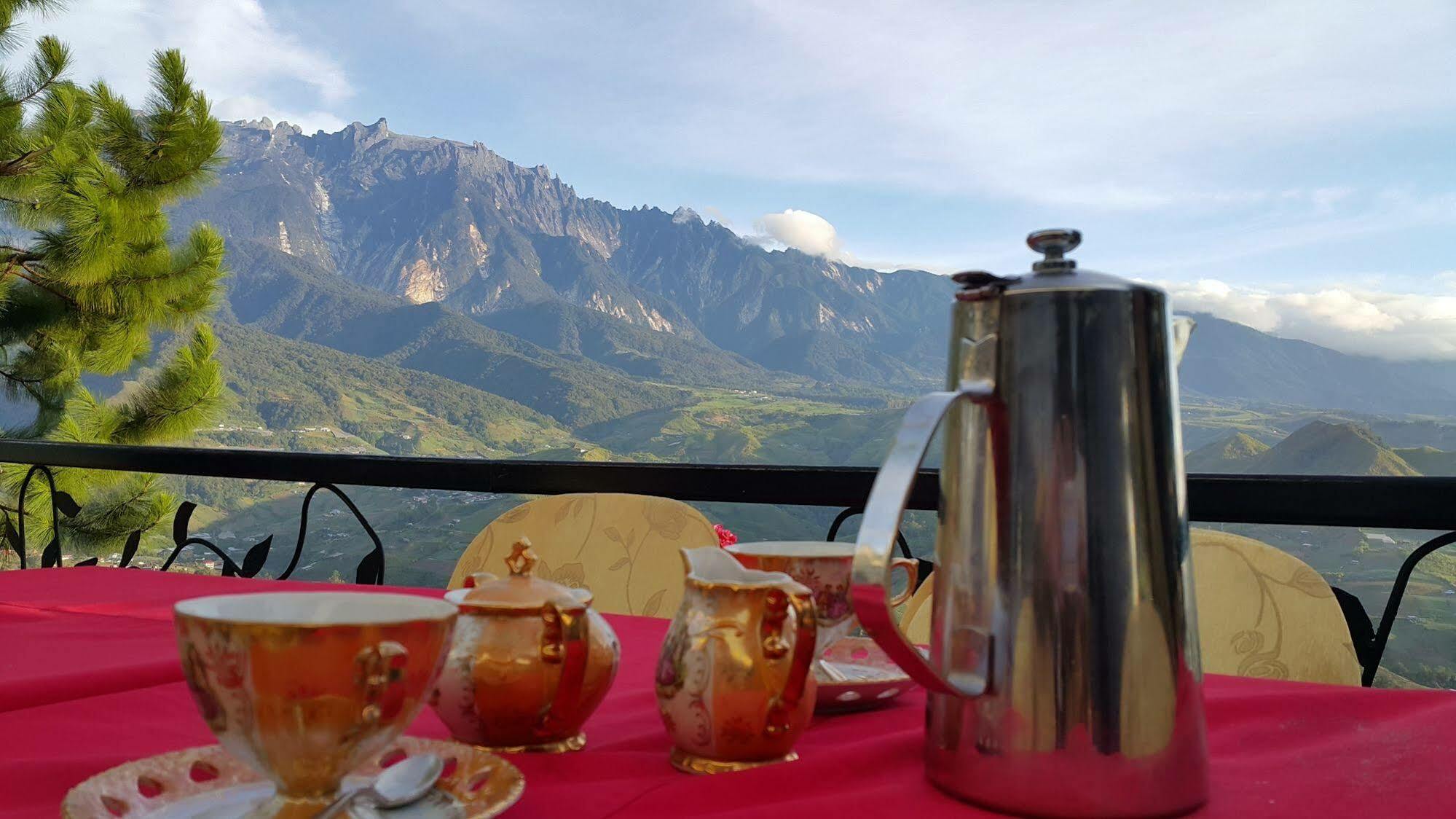 Отель Crystal Hill R Kundasang Экстерьер фото